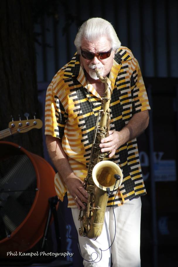 photo by Phil Kampel